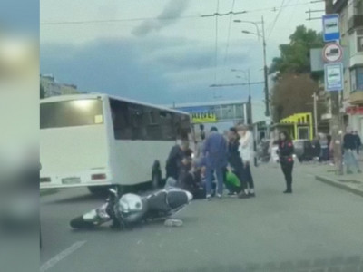 Впав головою під колеса вантажівки: ДТП на Слобожанському проспекті у Дніпрі