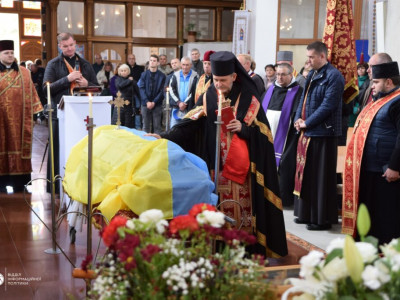 У Чорткові попрощалися із двома загиблими на війні Героями. ФОТО
