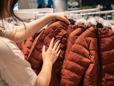 Чотири тисячі безкоштовних наборів з теплим одягом отримають діти з Харківщини