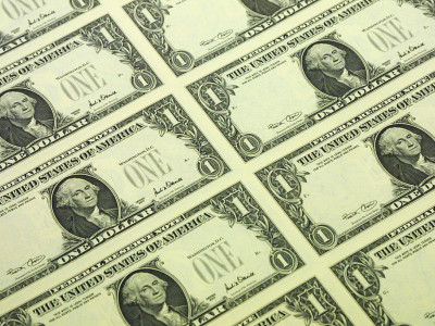 Оборонні потреби та бюджетна підтримка: Сенат США виділив Україні $12 млн