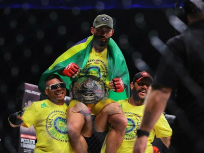 На Bellator 286 Пітбуль зберіг свій чемпіонський титул. Відеоогляд бою