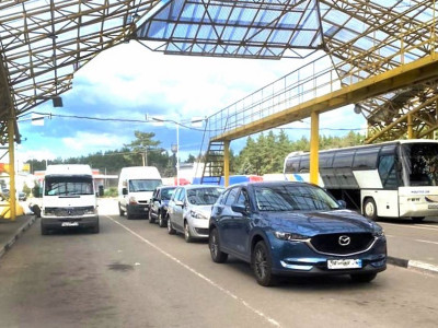 Чому попит на вживані авто з-за кордону падає