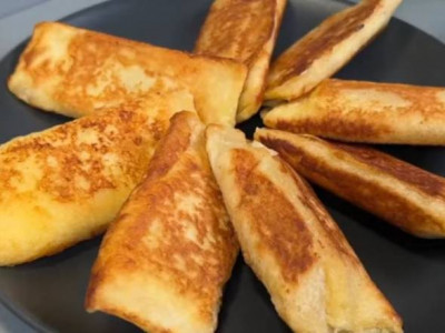 Несподівано смачне поєднання продуктів: апетитні тости на сніданок