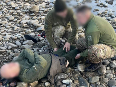 На Закарпатті батько з сином ледь не загинули, намагаючись нелегально перетнути кордон