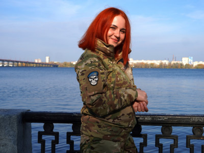 Рижуля повернулася з полону. Бойовий медик-морпіх Анна Олсен – про свою війну в Маріуполі, тюрму в Росії і звільнення