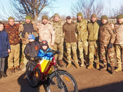 Львівські тероборонівці здійснили мрію 8-річного хлопчика з деокупованої Харківщини