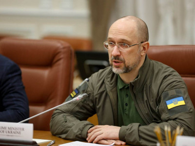 Попит може зрости: Шмигаль розповів, чи варто українцям боятися дефіциту бензину та ДП