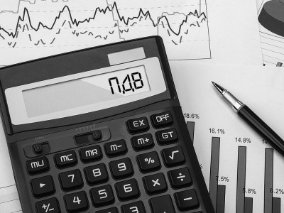 Уряд звільнив від ПДВ та ввізного мита запчастини та комплектуючі для виготовлення електрогенераторів та обладнання супутникового інтернету