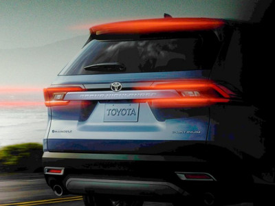 Toyota розкрила дату прем’єри великого Highlander