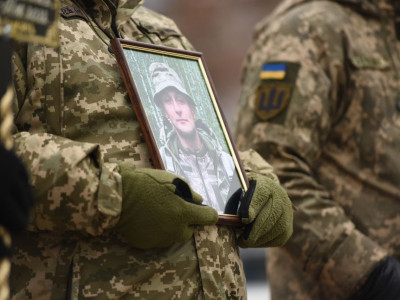 Рівне провело в останню путь Володимира Киричука, який загинув на Херсонщині