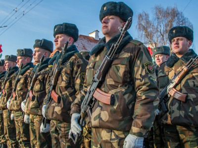 Експерт: у Білорусі накопичили вже 10,5 тисяч військ, але цього недостатньо для наступу