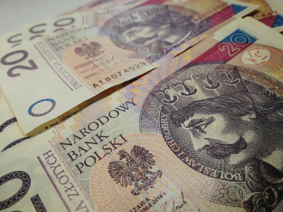 Як що українці беруть під свій дах співвітчизників, чи можуть вони отримати 40 злотих від уряду?