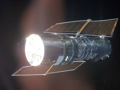 Телескоп Hubble сфотографував наймолодшу галактику у Всесвіті