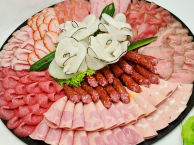 Гастроентеролог назвала 3 продукти, які отруюють ваш кишечник