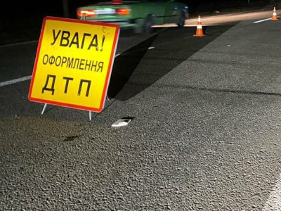 ДТП на Чернігівщині: легковик збив пішохода