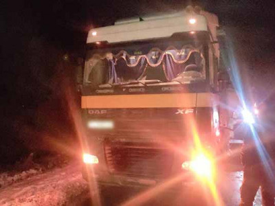 На Полтавщині у ДТП травмувався водій вантажівки (ФОТО)