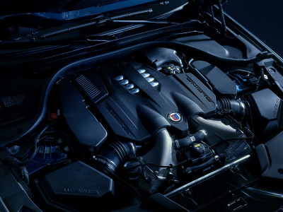 Alpina випустила потужну 634-сильну BMW 5 серії