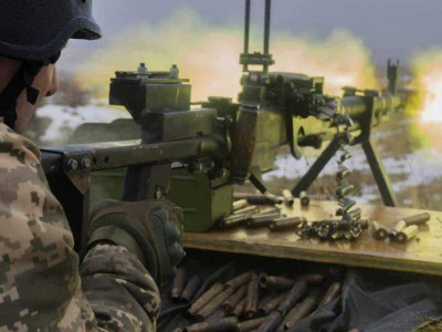 Зарплати військових в Україні: хто зможе отримати 100 тисяч гривень