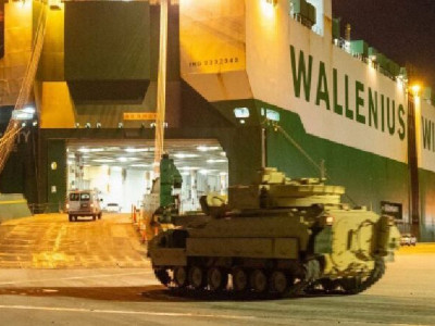 До України вирушили перші 60 БМП Bradley (фото)
