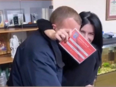 Таємниця скандальної перепустки: хто, як і чому їздить площею Ринок у Львові