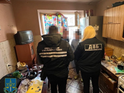 У Львові викрили злочинну групу, яка займалась продажем метадону