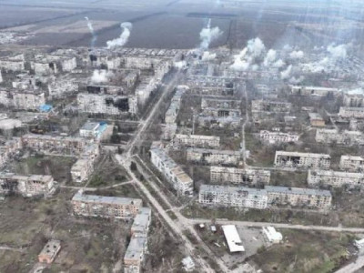 Армія РФ намагається оточити Вугледар із двох сторін