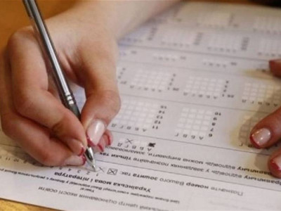 Замість державної атестації випускники шкіл знову складатимуть мультипредметний тест