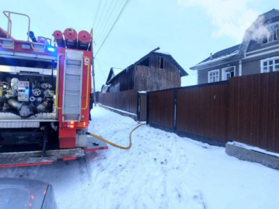 Двоє людей постраждали: на Буковині за добу погасили 5 пожеж