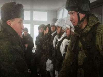 Зґвалтували 4-річну дитину і матір на очах у батька: російських снайперів звинувачують у звірствах на Київщині