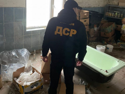 Антисанітарія та “елітний” алкоголь з ванни: на Тернопільщині ліквідували масштабний підпільний бізнес