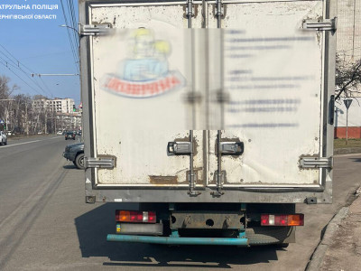 У Чернігові патрульні затримали п’яного водія вантажівки