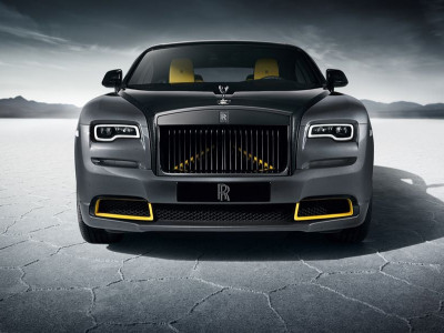 Лебедина пісня: Rolls-Royce показала своє останнє купе з V-12. Фото