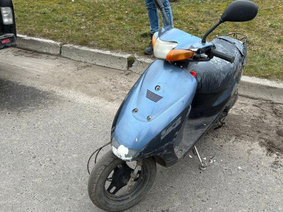 У Нових Санжарах в ДТП постраждала скутеристка