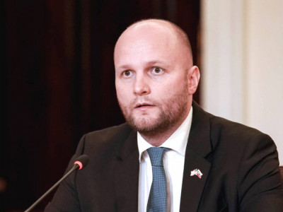 США готові продати Словаччині гелікоптери з великою знижкою після відправлення списаних МіГів в Україну