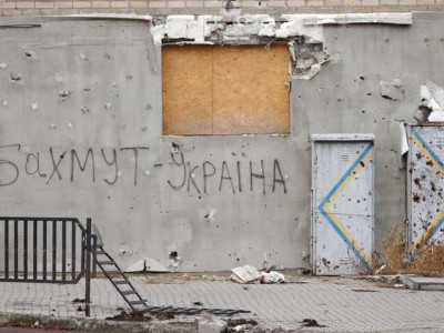 У британській розвідці розповіли, через що наступ росіян на Бахмут слабшає
