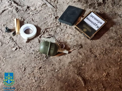 На Львівщині 36-річний чоловік погрожував поліції гранатою