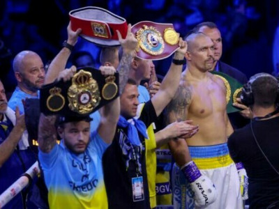 Промоутери Ф'юрі і Усика домовилися про ще один раунд переговорів