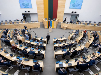 Литва перестане видавати громадянство росіянам та білорусам