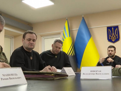 Зеленський провів нараду на Донеччині
