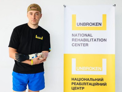 У центрі «Незламні» виготовлятимуть сто протезів на місяць