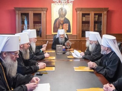 Московський патріархат обіцяє захищати «свою» Києво-Печерську Лавру