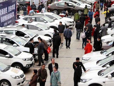 В Україні змінять правила продажу вживаних автомобілів