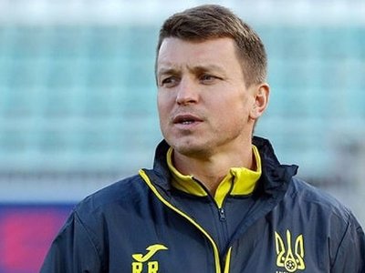 Екс-гравець збірної України: “Не розумію критиків, Ротаню зараз треба підтримка”