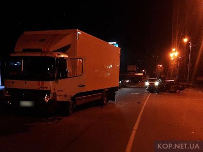 Водія госпіталізовано: подробиці жорсткої ДТП у Кременчуці