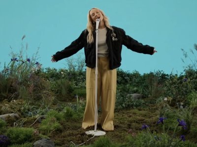 Спішити жити: ROXOLANA представила новий мініальбом