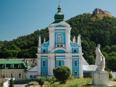 Священнослужителі упц мп пошкодили старовинний Миколаївський собор у Кременці