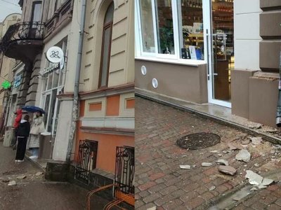 У центрі Івано-Франківська на жінку обвалилася штукатурка з будинку (фото)