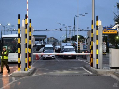 Ще одній категорії чоловіків посилили правила виїзду за кордон: що змінилося