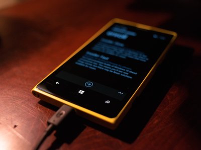 Чи можна користуватися смартфоном під час зарядки