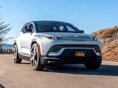 Посуньтесь, Mercedes і Tesla: електрокросовер Fisker Ocean отримав рекордний запас ходу